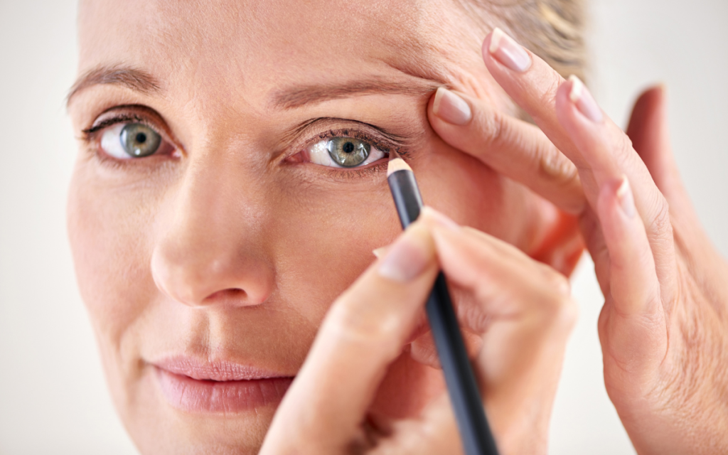 Tratamiento para la caída de cola de cejas Tratamiento facial en Barcelona